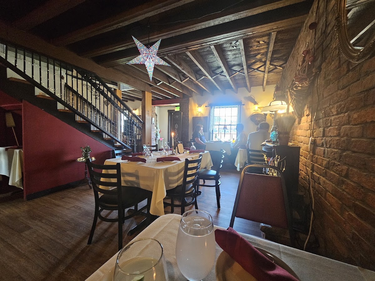 A Tavolo Italian Restaurant - Photo 7