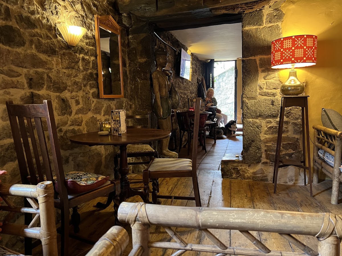 Plantagenet House Restaurant - Photo 4