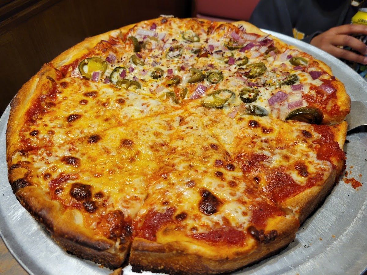 Cafe Figaro & Pizza - Photo 1