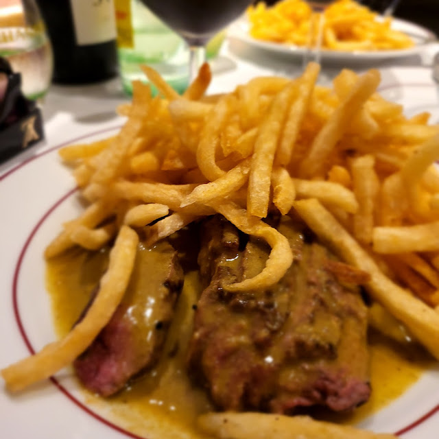 Entrecot de Filete Con Papas A la Francesa