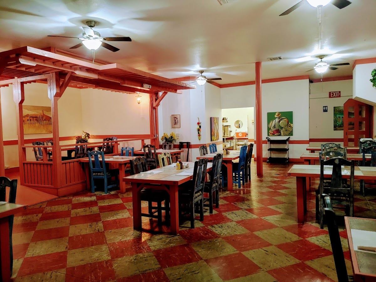 The Patio Restaurant - Photo 3
