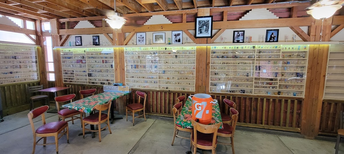The Patio Restaurant - Photo 7