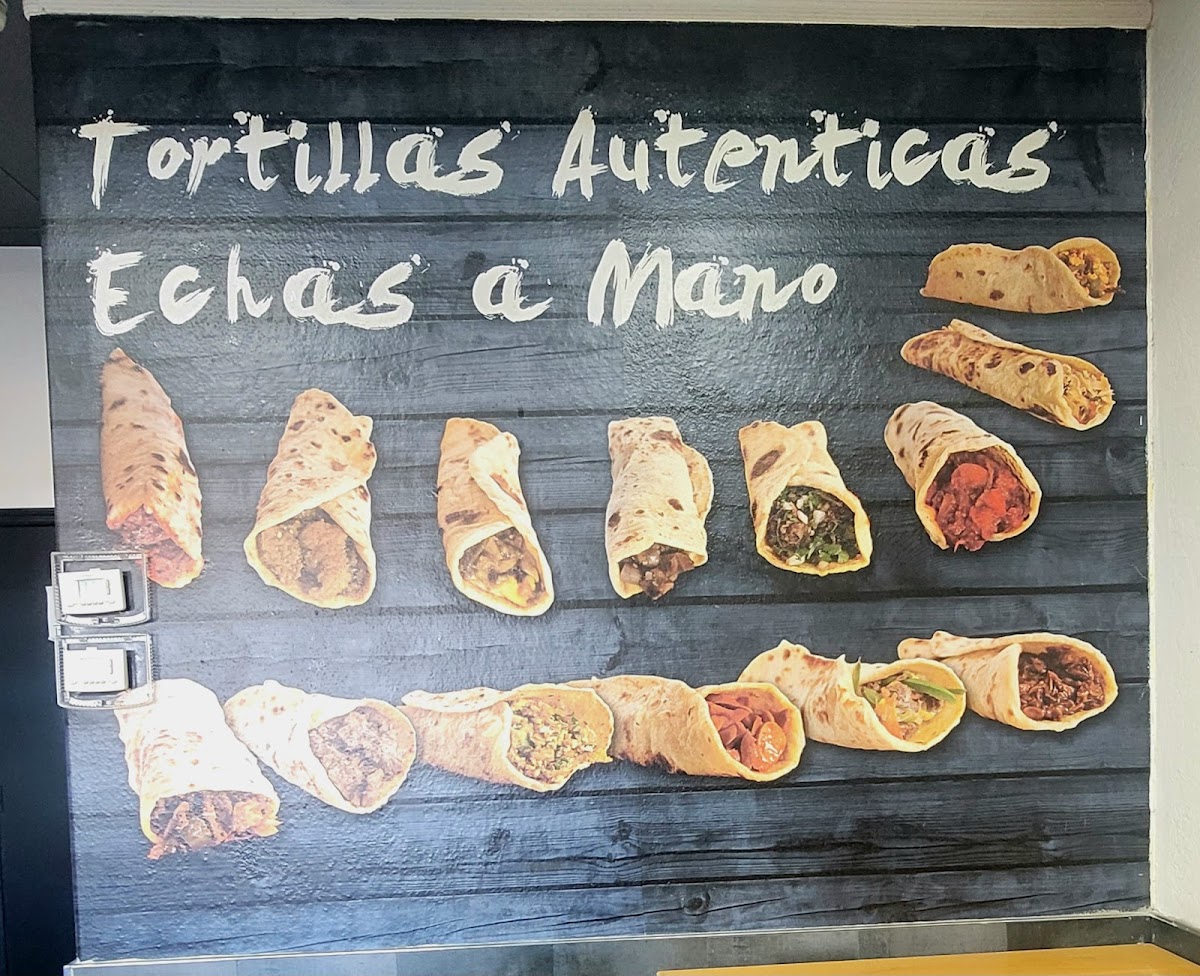 Choon Burritos - Photo 4