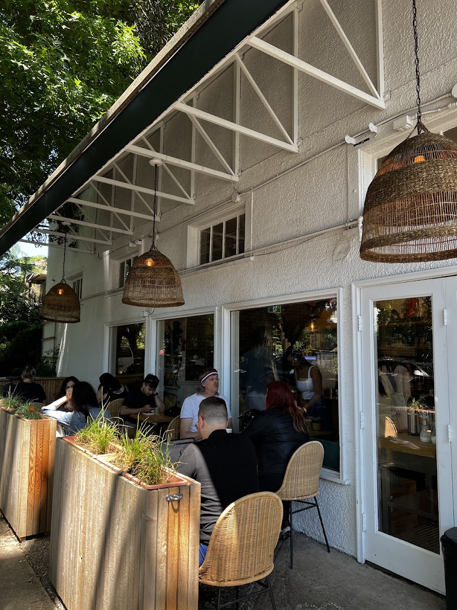 Kits Beach Coffee - Photo 8