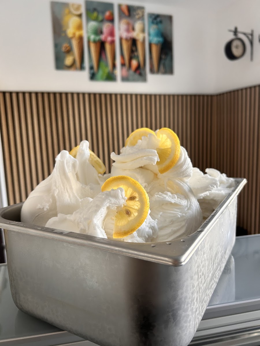 Eiscafé ' fior di Latte' Berlin Lankwitz - Photo 1