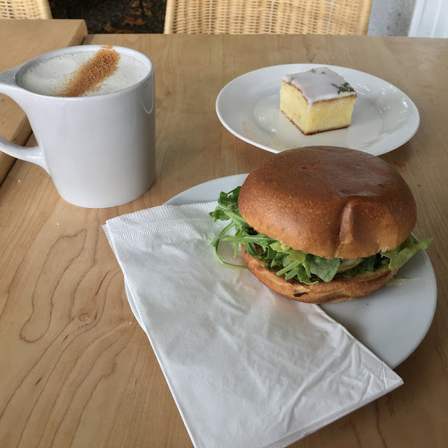 Egg Breakfast Sandwich