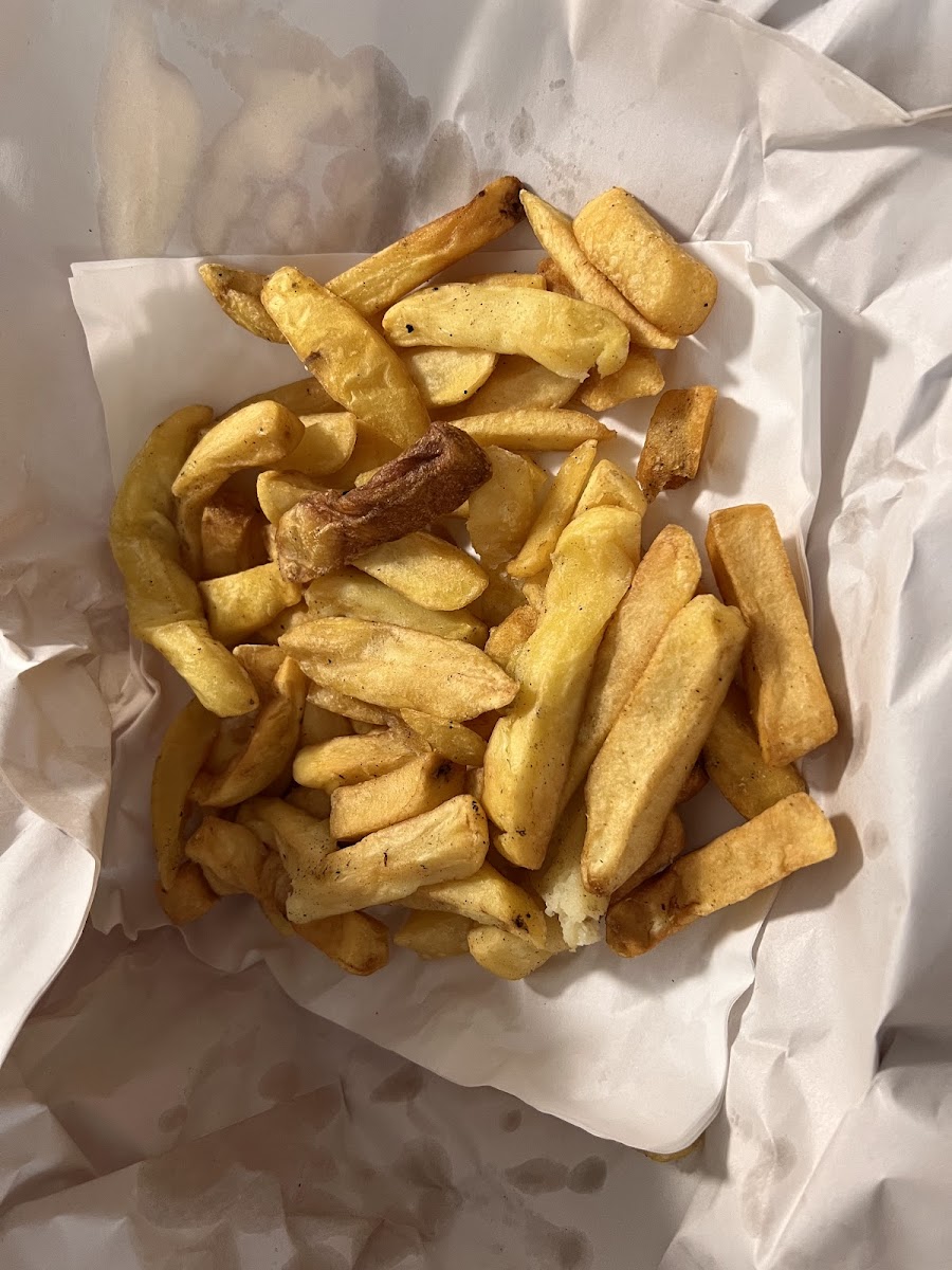 Butlin's Traditional Fish and Chips - Photo 9