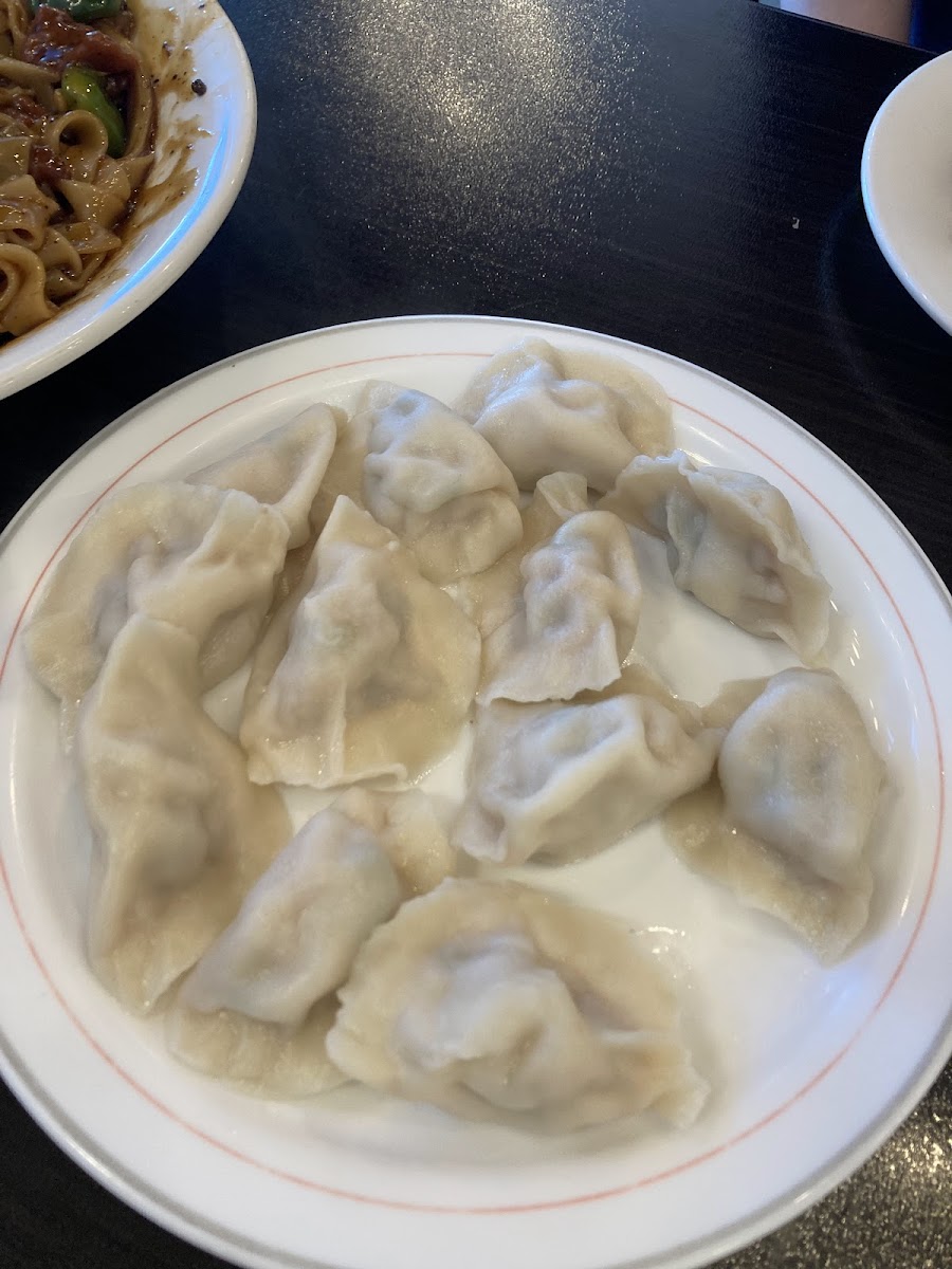 Jade Yi's Kitchen - Photo 8