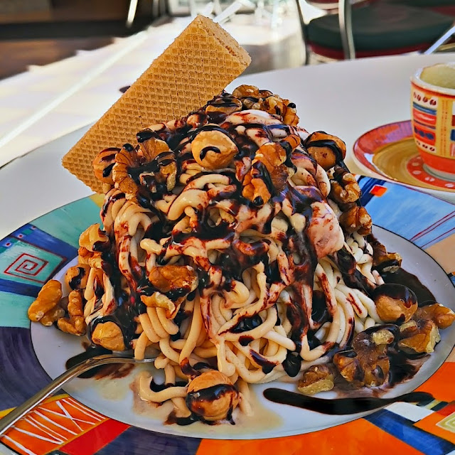 Lecker Eis