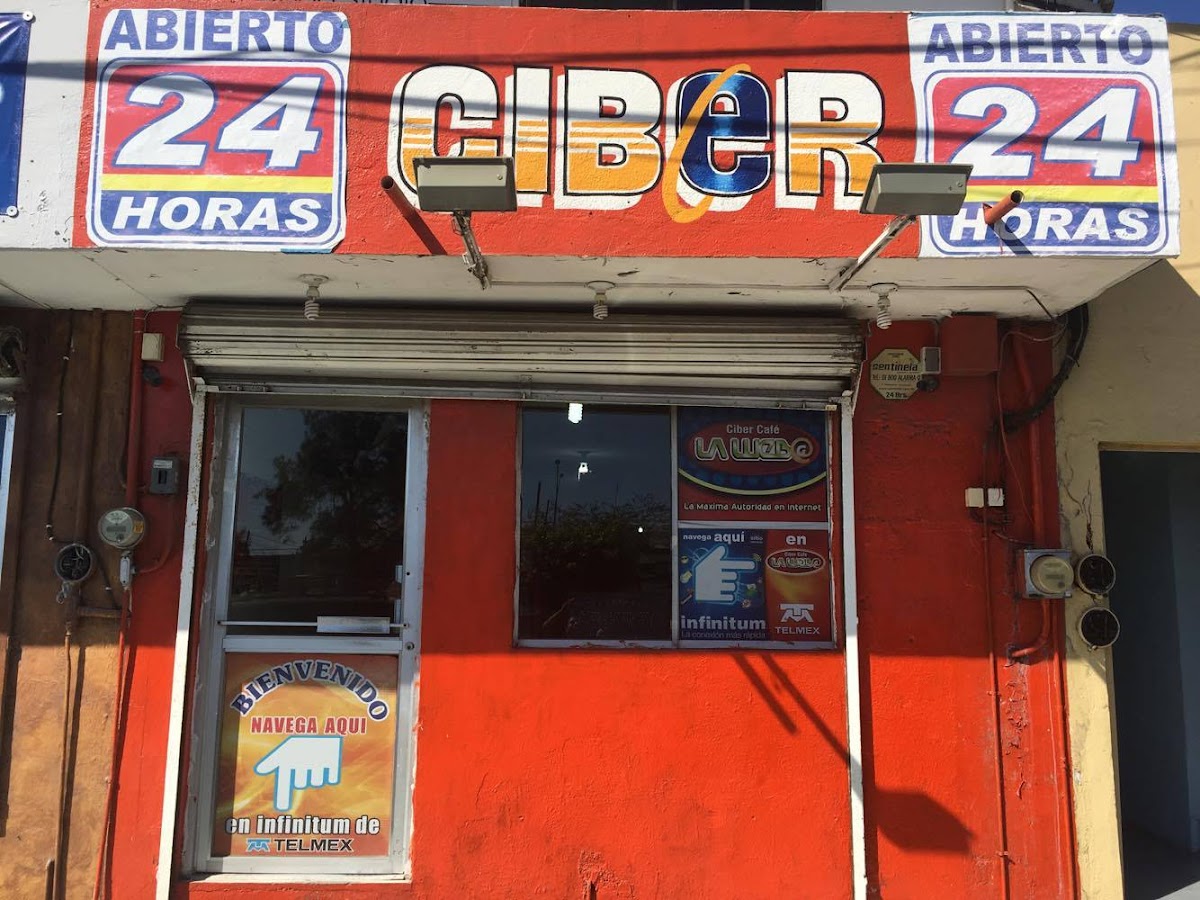 CIBER LA WEB@ PERIFERICO - Photo 2