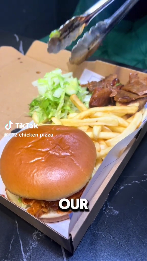 E12 Chicken and Pizza - Photo 9
