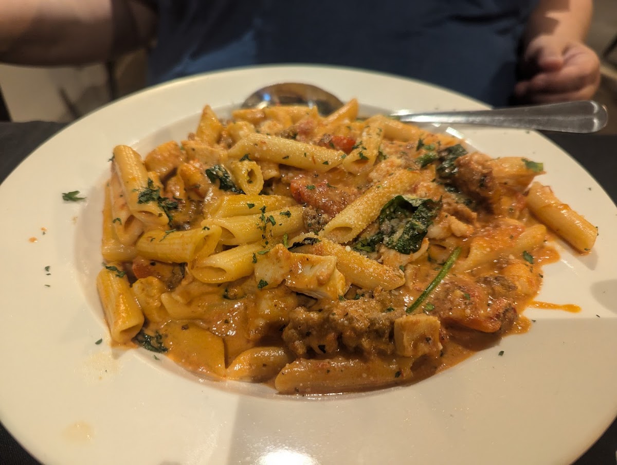 Arthur's - Photo 1