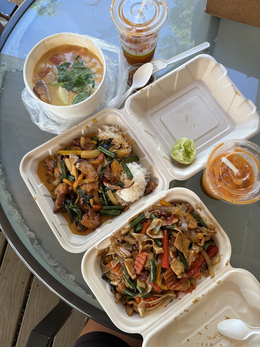 Thai Food By Pranee - Photo 3