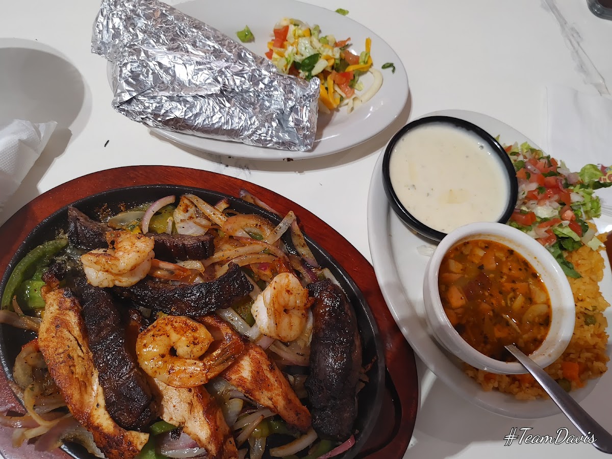 Pedro's Tacos & Tequila Bar Conroe - Photo 9