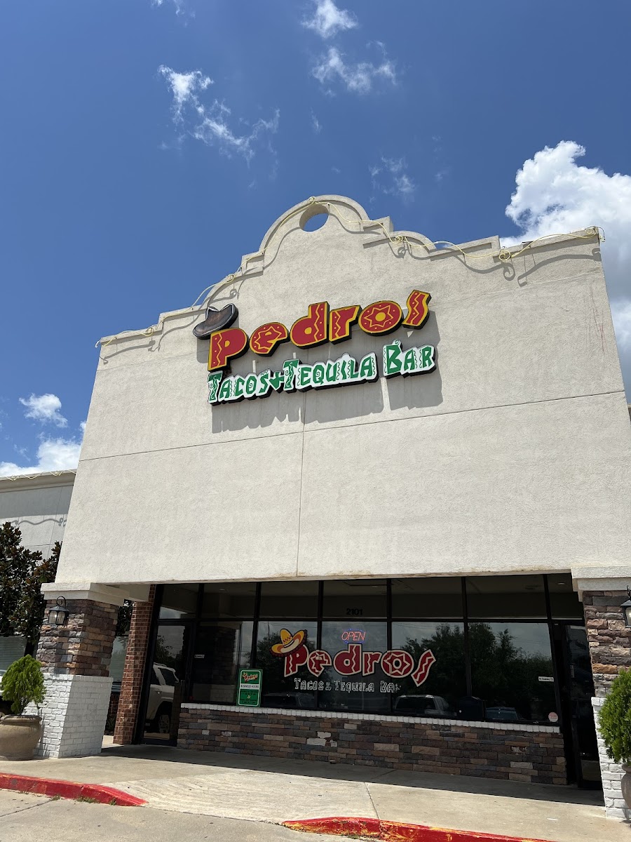 Pedro's Tacos & Tequila Bar Conroe - Photo 4