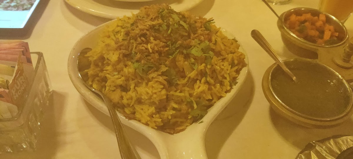 Lal Mirch Indian Restaurant - Photo 7