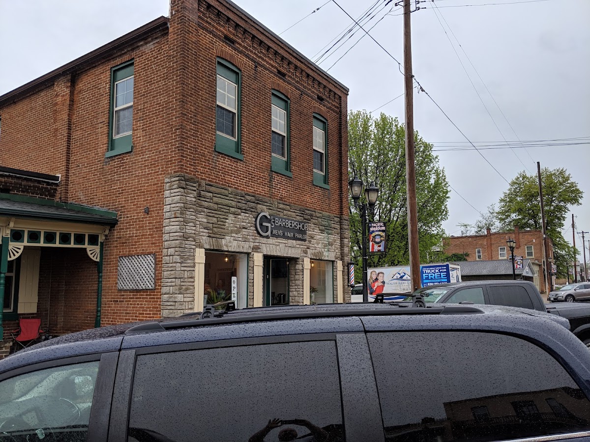 G’s Barbershop - Photo 4