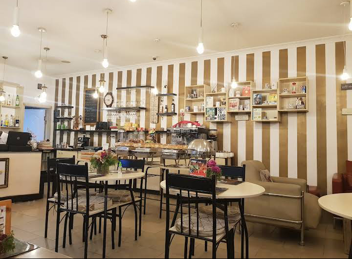 LAGOSIA RESTAURANT AND BAR - Photo 4