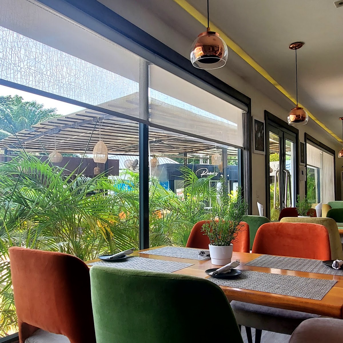 LAGOSIA RESTAURANT AND BAR - Photo 6