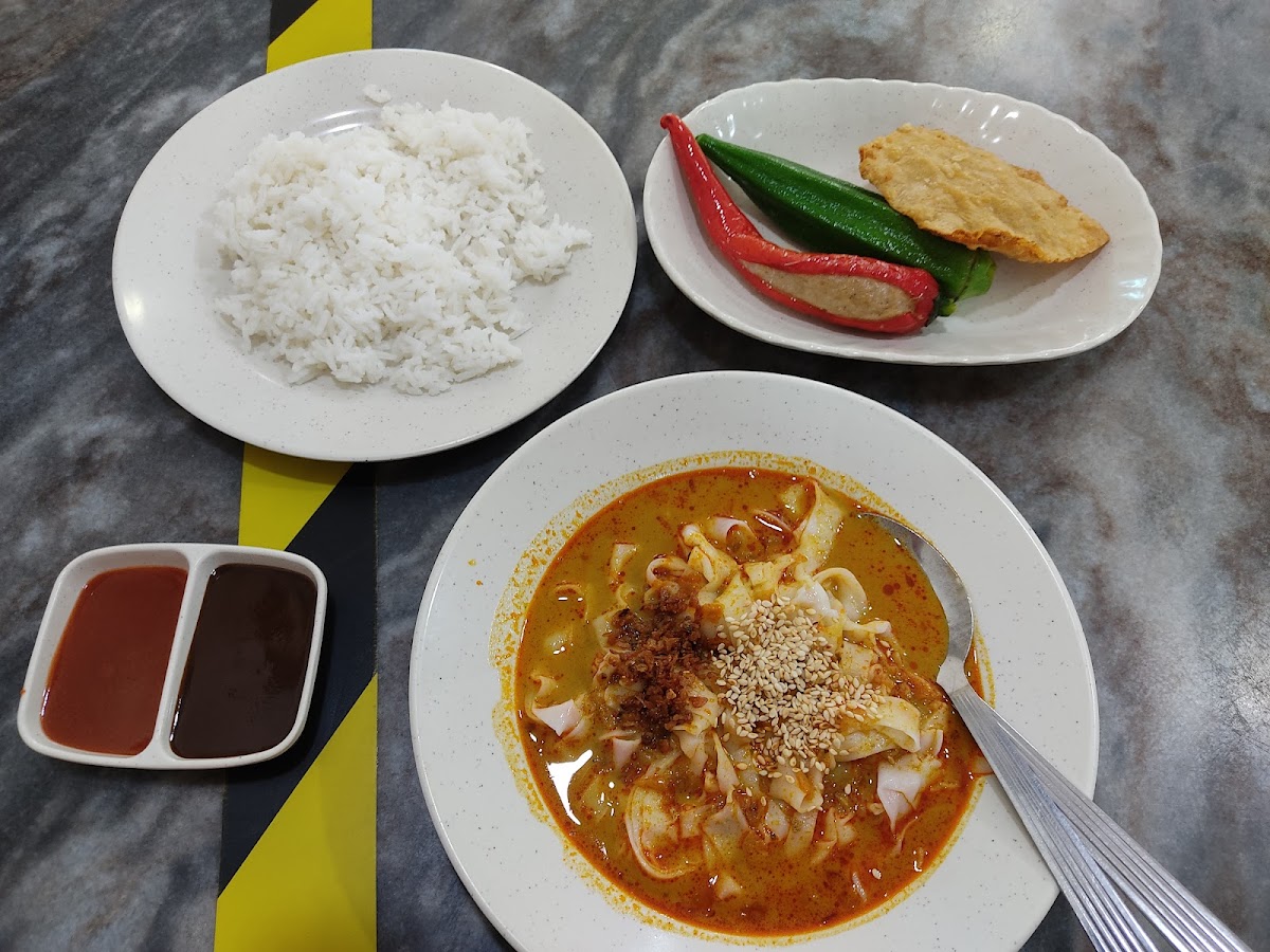沙登姐妹酿豆腐 • Serdang Sister Yong Tau Foo Restaurant - Photo 9
