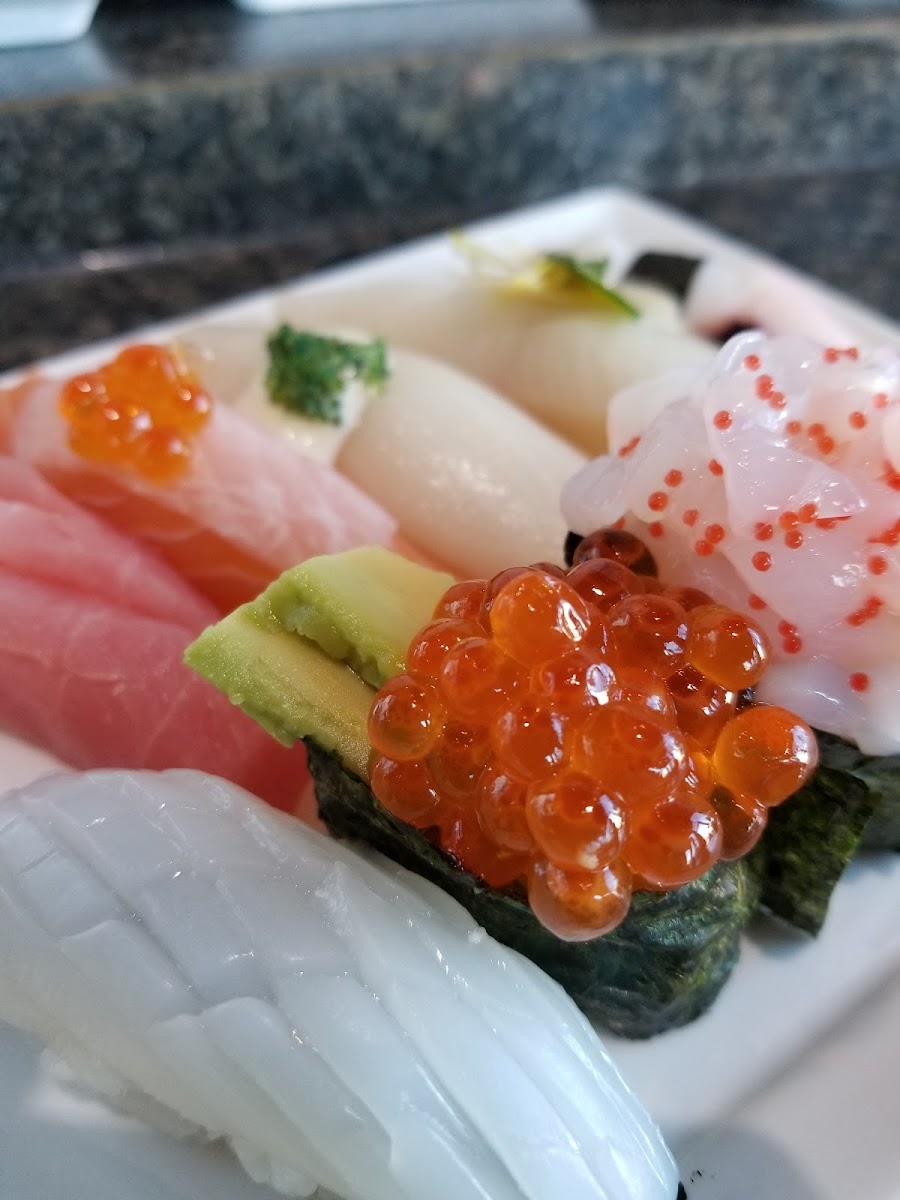Sushi Ari Japanese Restaurant - Photo 1