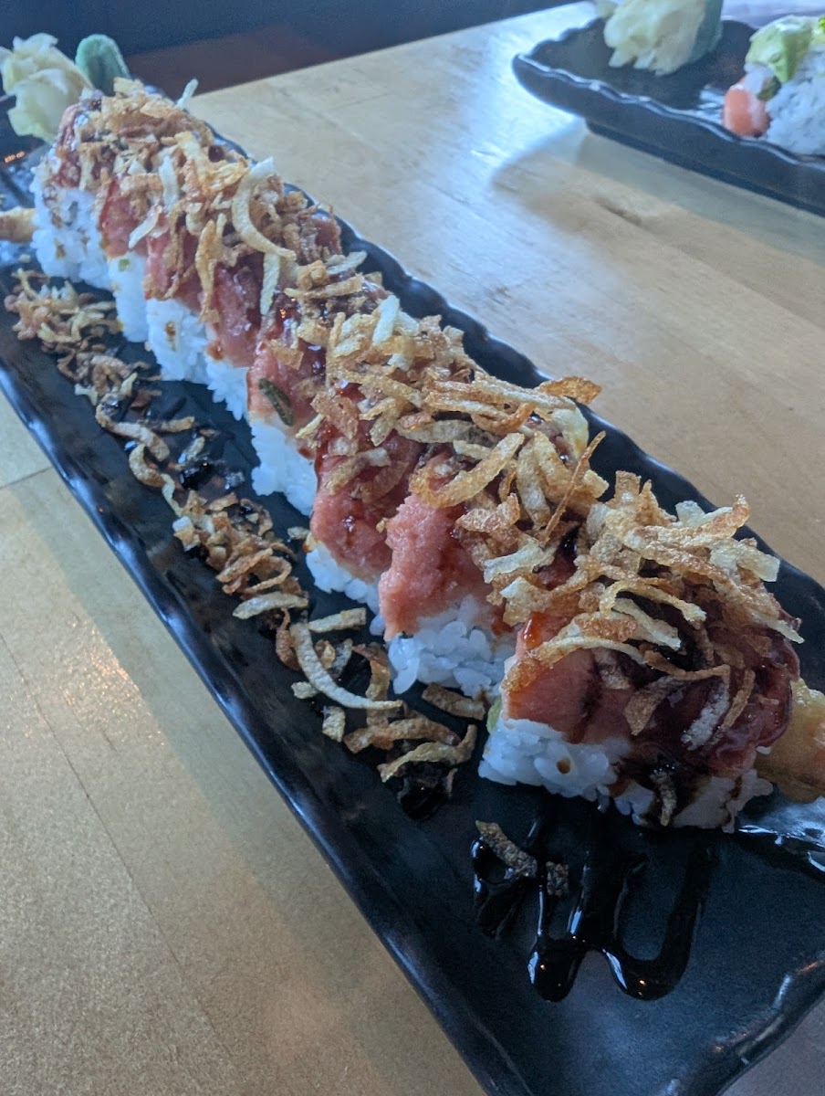 Sushi Ari Japanese Restaurant - Photo 3