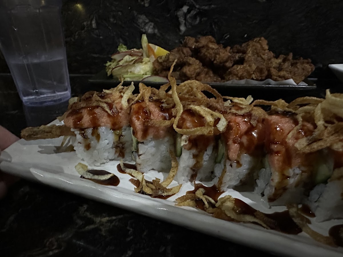 Sushi Ari Japanese Restaurant - Photo 5