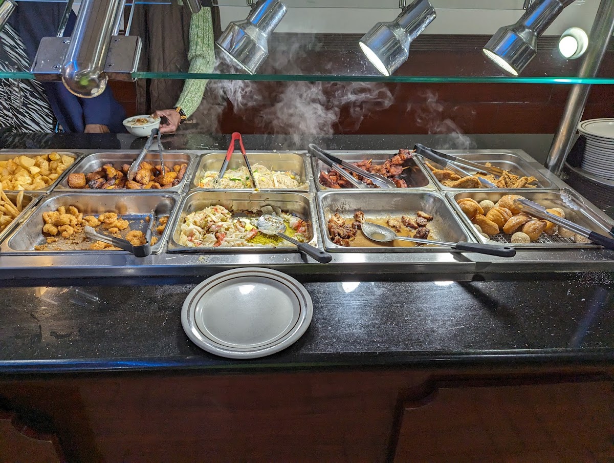 China Garden Buffet - Photo 2