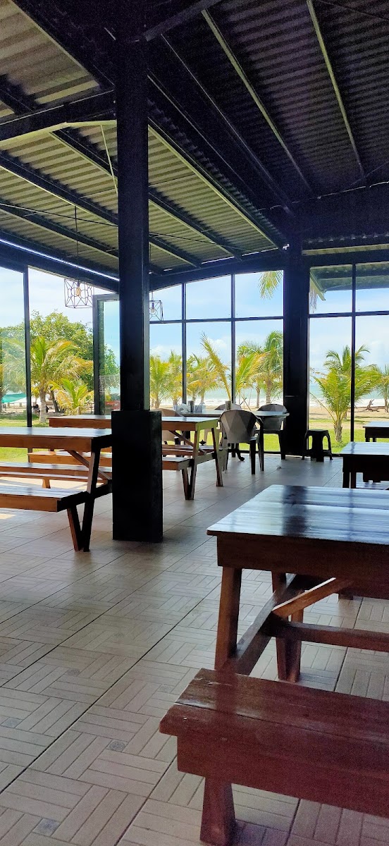 Parta Beach Resort