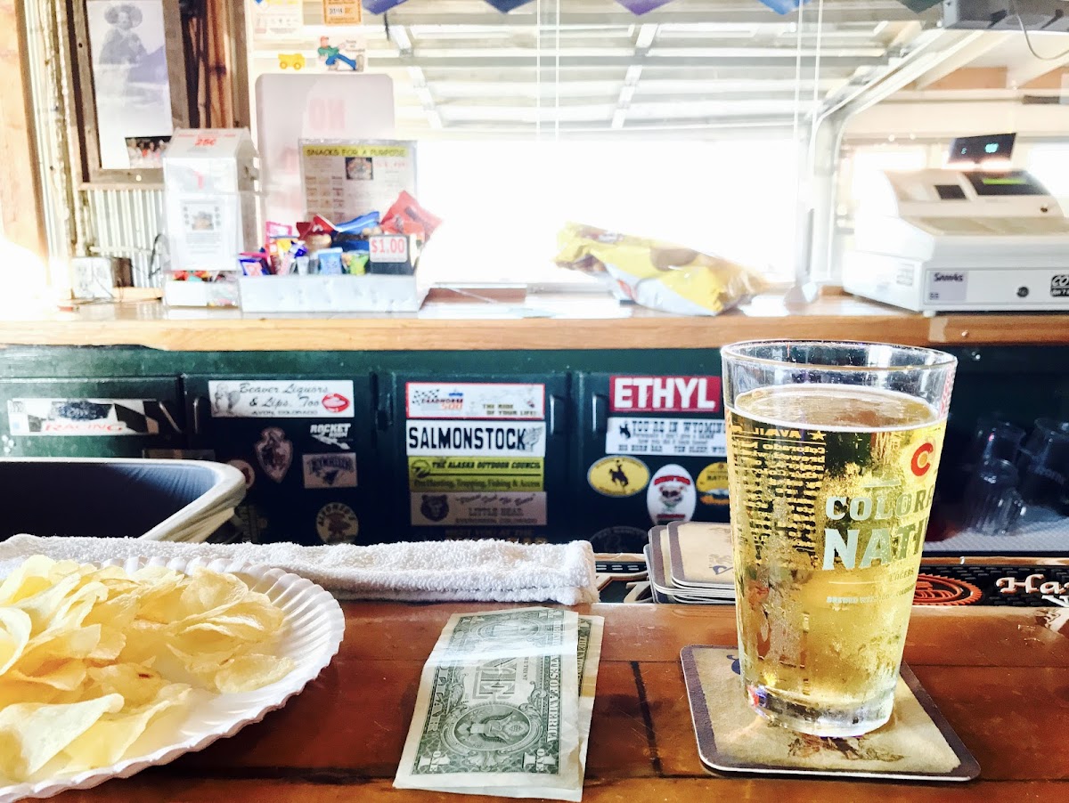 Bloom’s Mill Hill Saloon - Photo 1