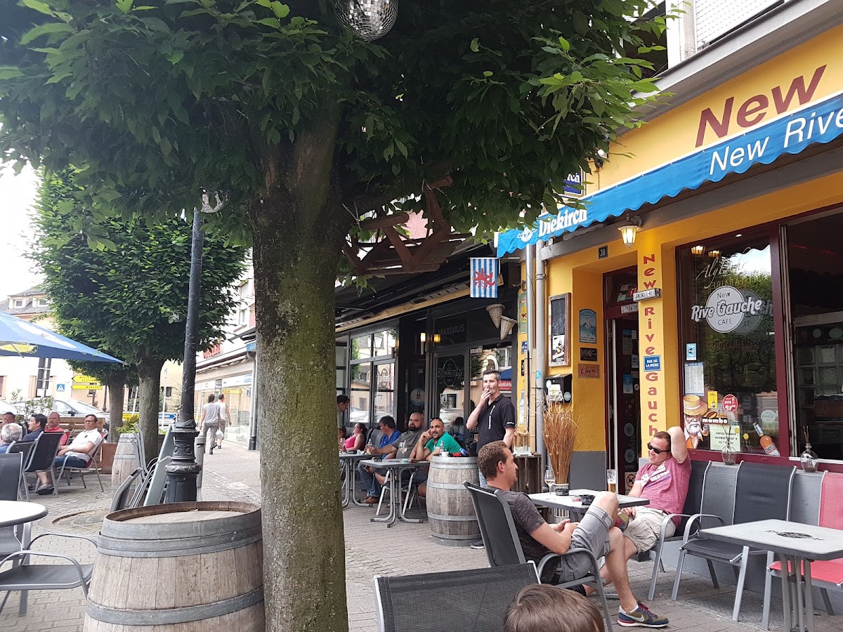 New Rive Gauche Café