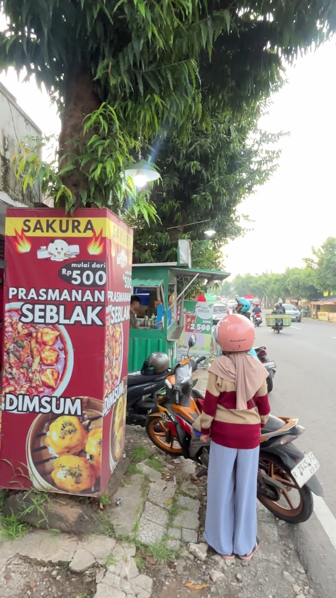 DIMSUM DAN SEBLAK PRASMANAN SAKURA - Photo 7