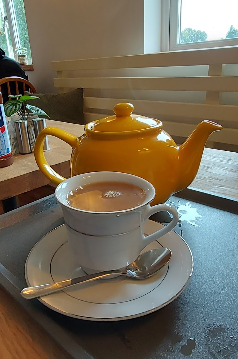 Jolly'S Kafe @ Chaddesden Park Cafe - Photo 6