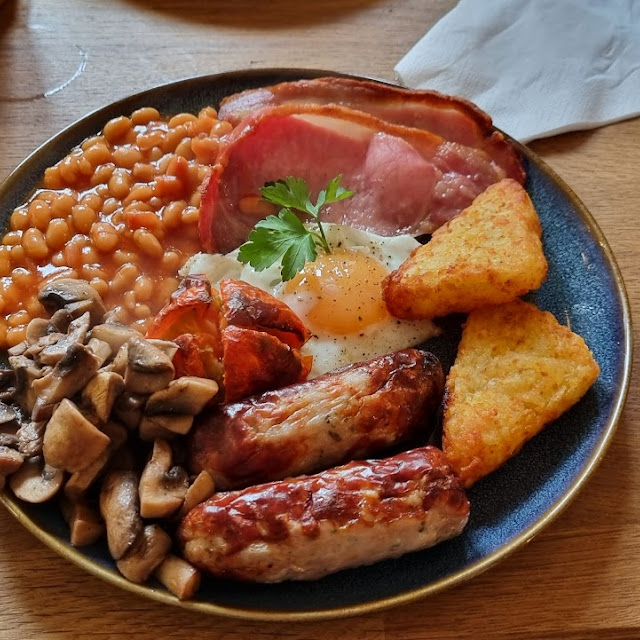 English Breakfast
