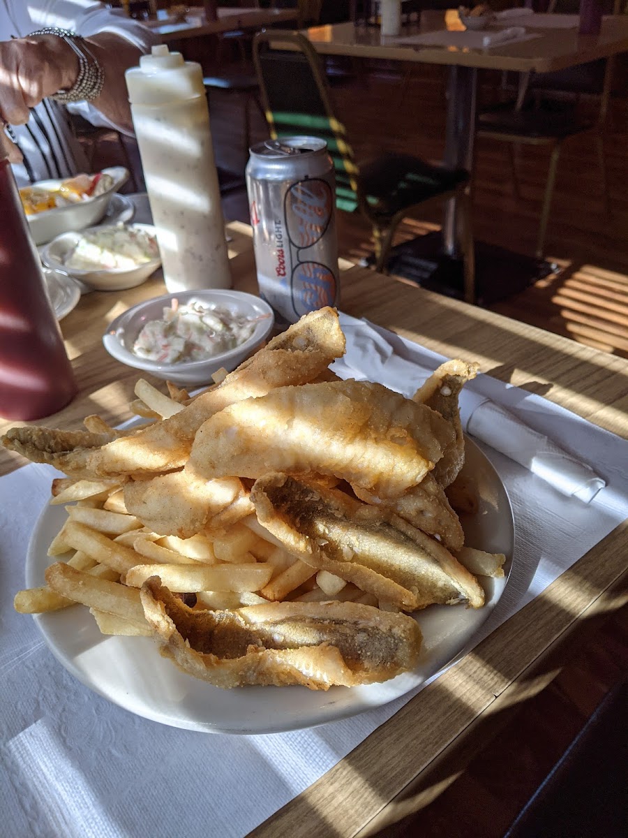 The Bell Tavern - Photo 4