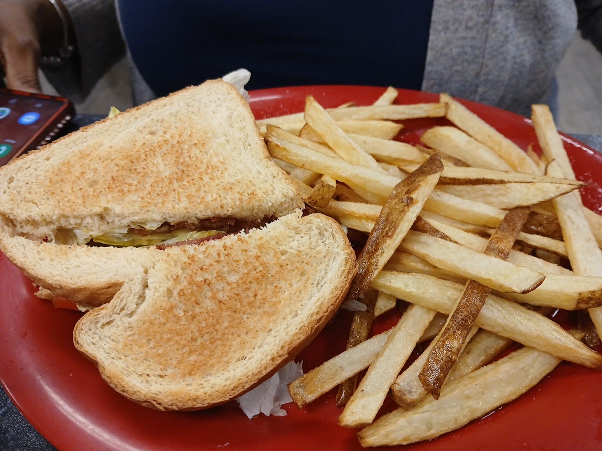 Betty's Home Cooking - Photo 8