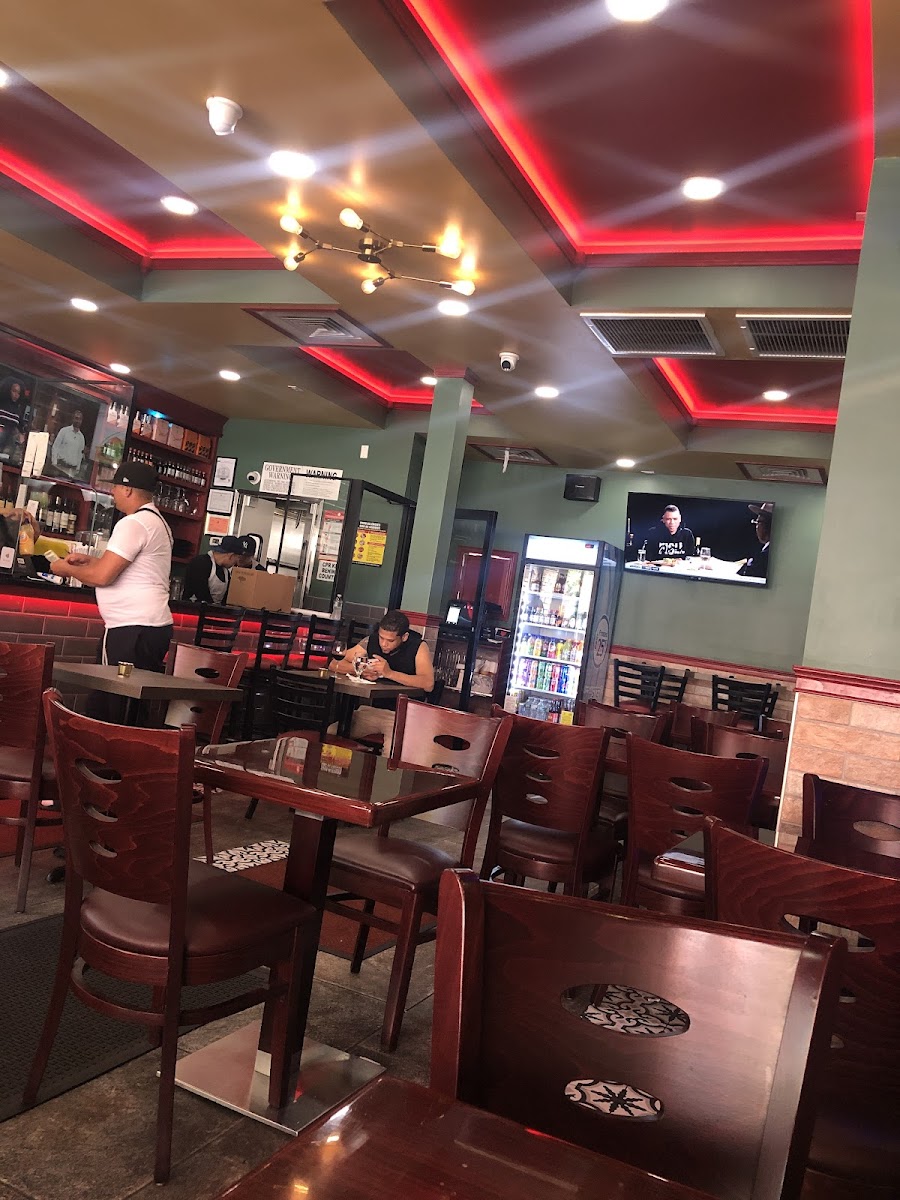 El Tina Riverdale Restaurant - Photo 6