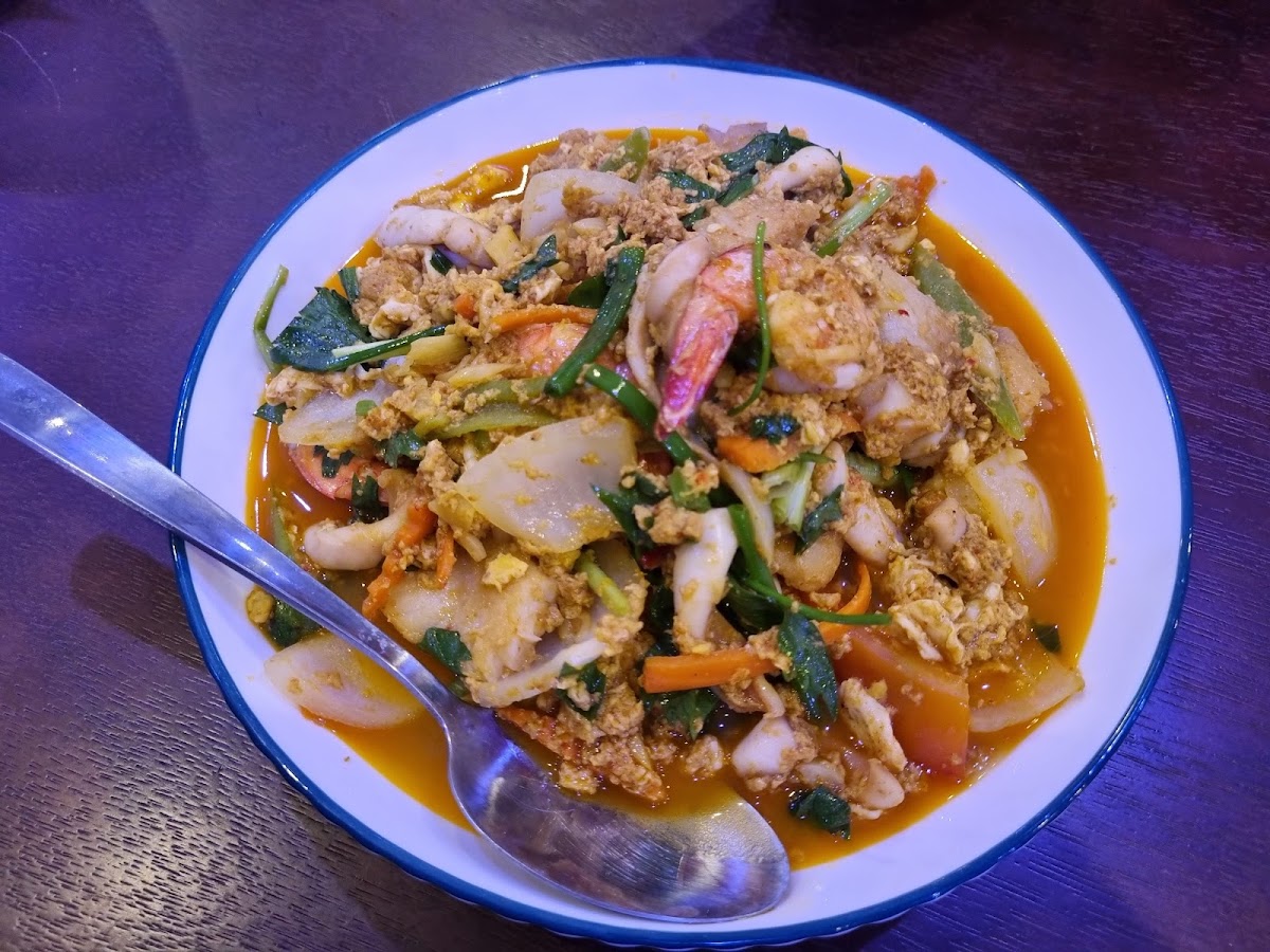 Fragrant Thai Restaurant - Photo 7