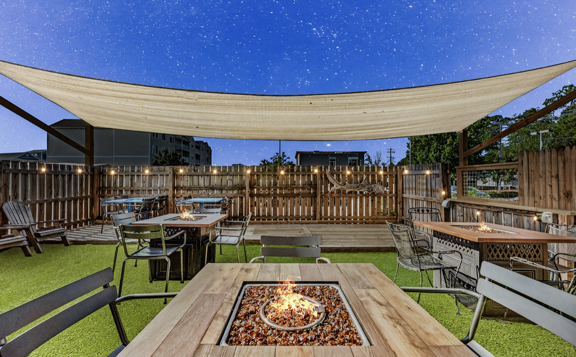 The Wheel House Beer Garden - Photo 7