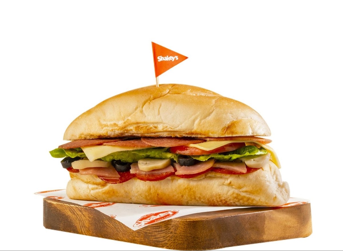 Shakey's Vicas Camarin - Photo 2