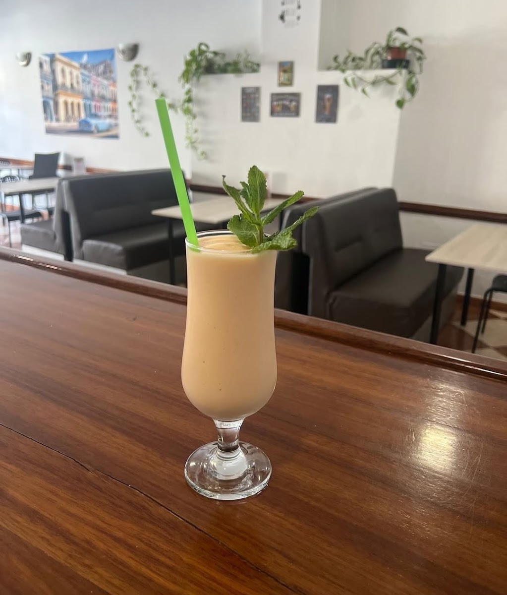 Cubalibre bar cafeteria - Photo 3
