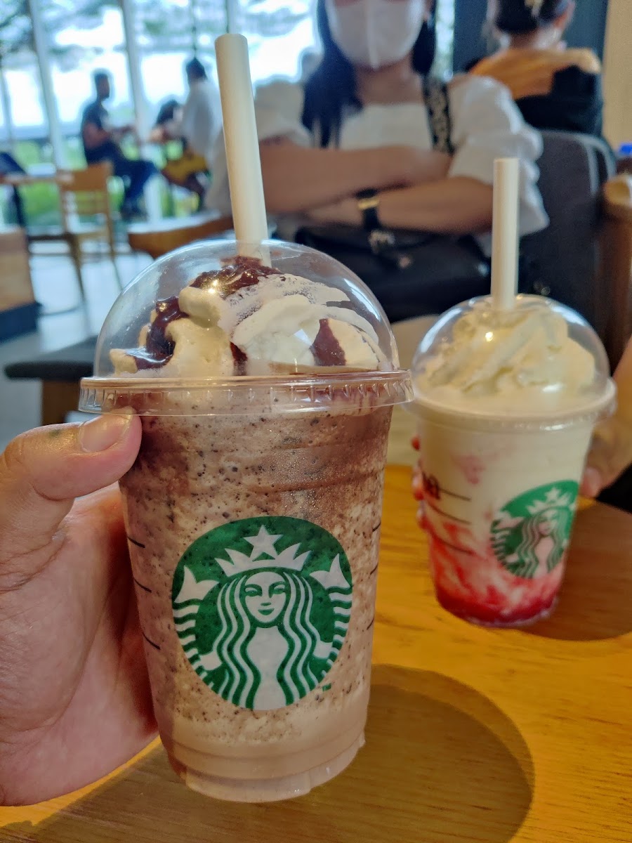Starbucks | SM City Legazpi - Photo 6