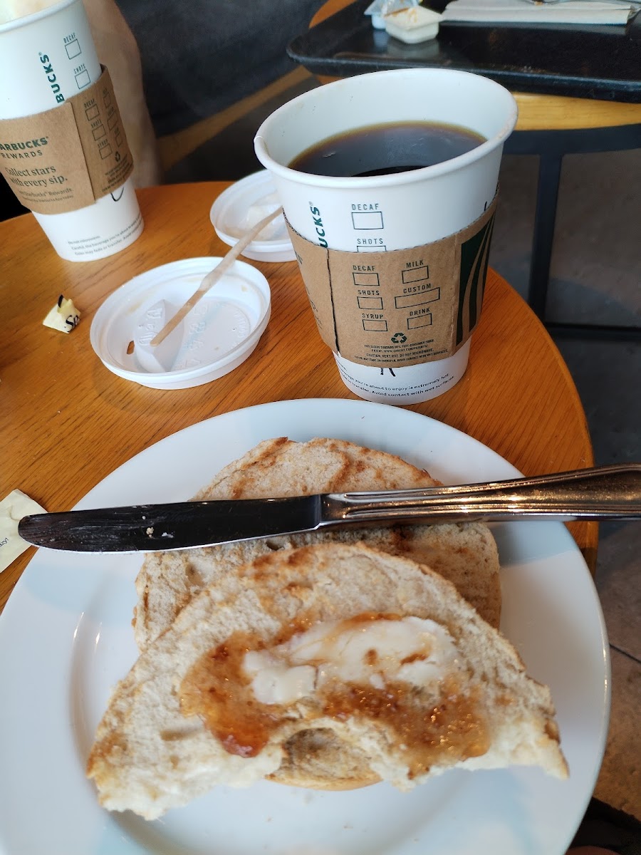 Starbucks | SM City Legazpi - Photo 8