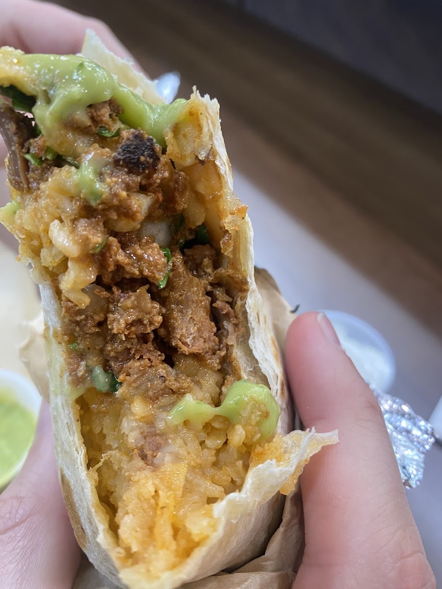 ALL GUYS TACOS - Photo 8