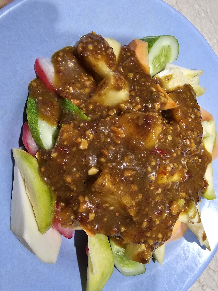 Rujak Serut Potong depan Sektor 1 A