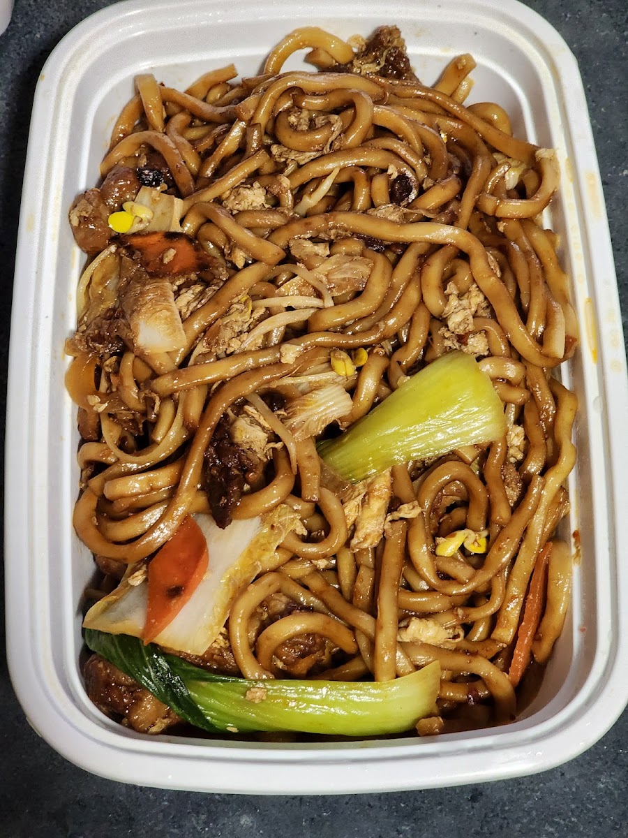 Szechuan Noodle Bowl - Photo 5