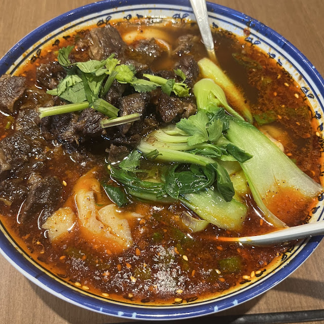 Noodle with Braised Beef and Bamboo Shoot