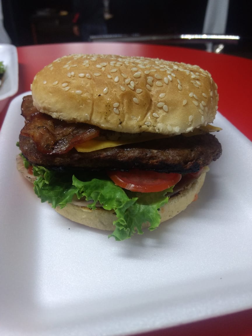 Alitas & Hamburguesas Los Güeros - Photo 4