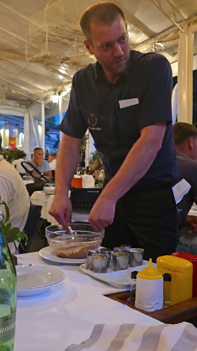 Restoran 'Primorska Koliba' - Photo 1