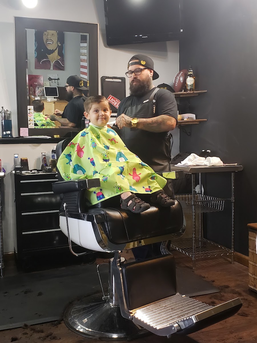 Dapper St. Barbershop - Photo 5